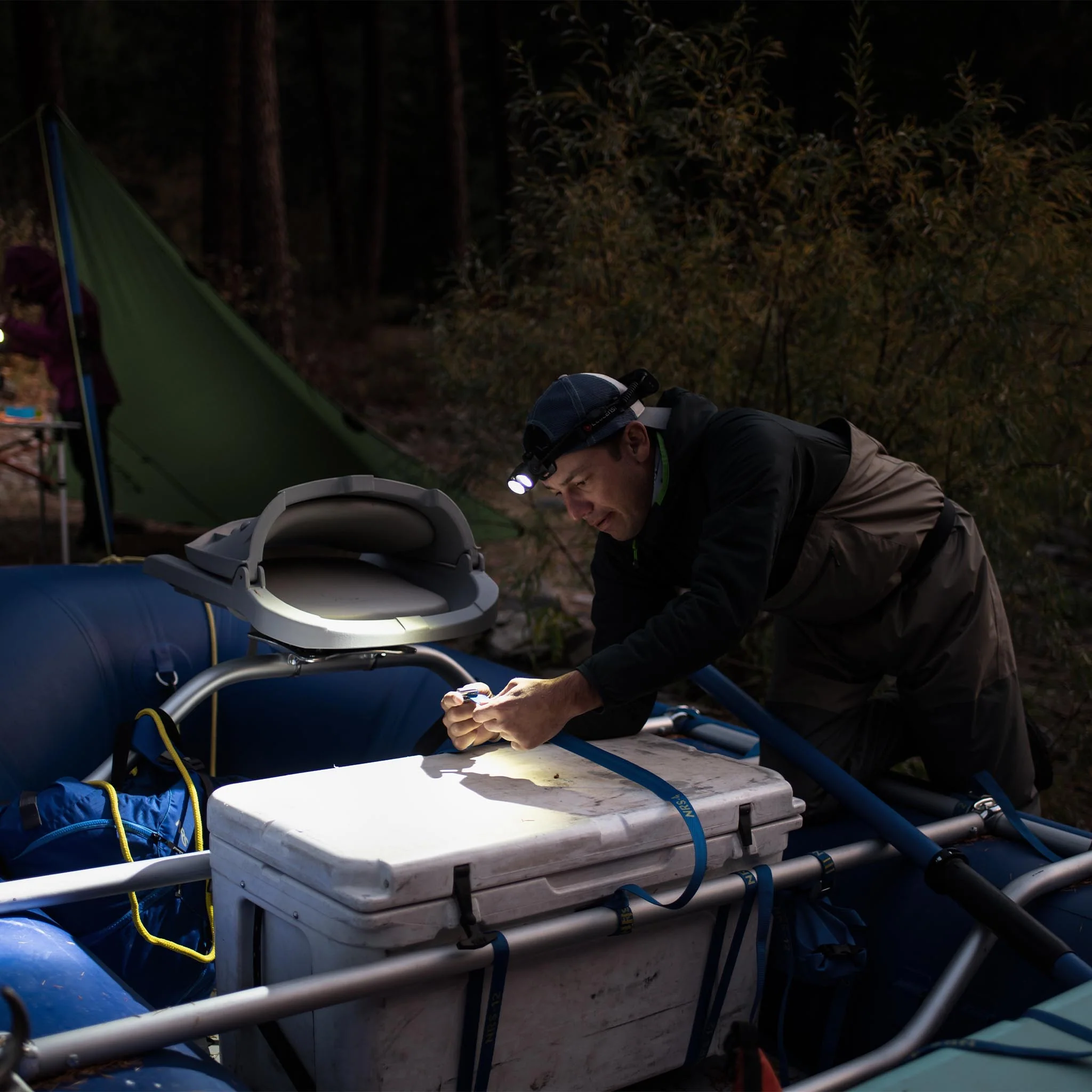 H19R Core Headlamp and Flex10 Powerbank - Image 3
