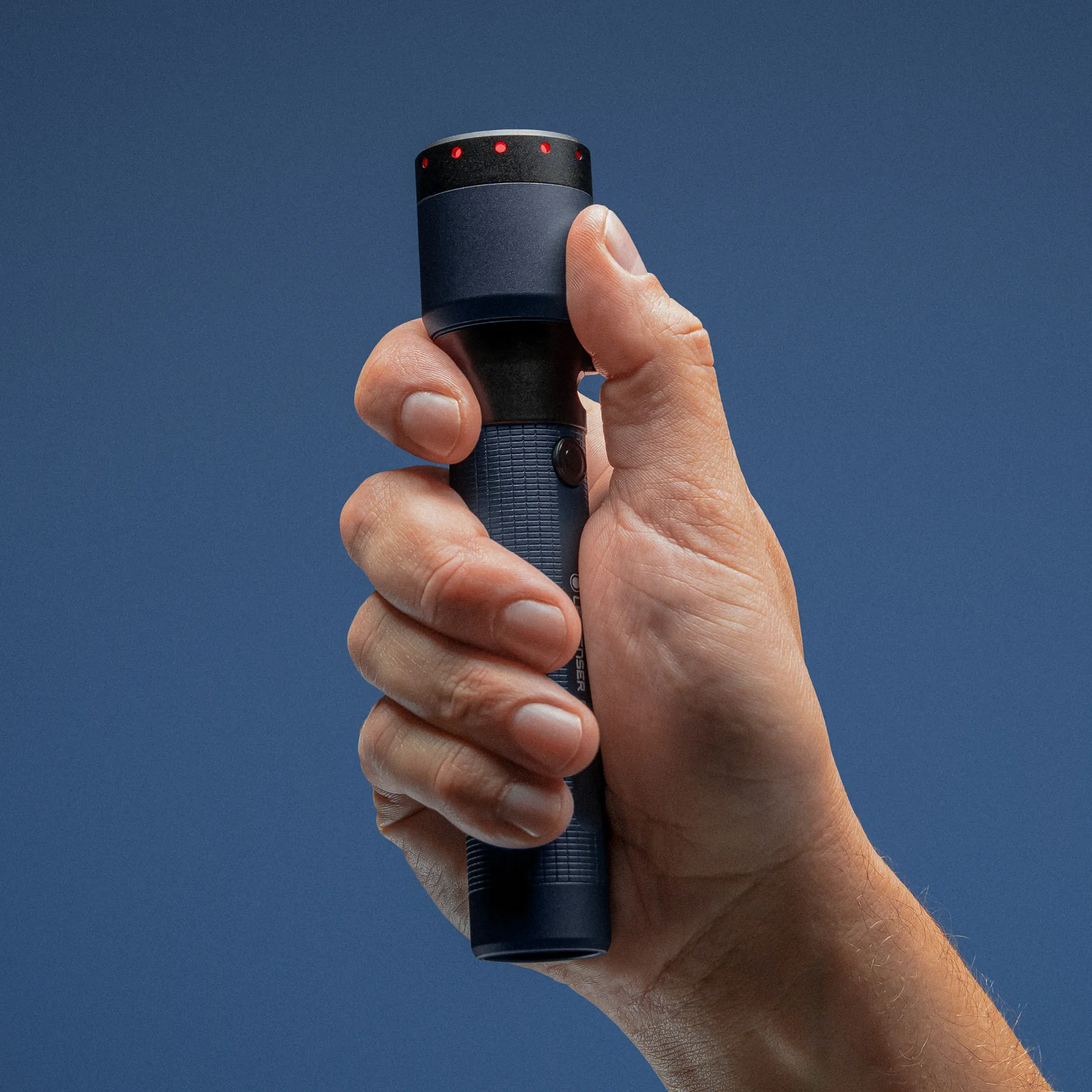 Ledlenser P7R 25th Anniversary Edition Flashlight - Image 4