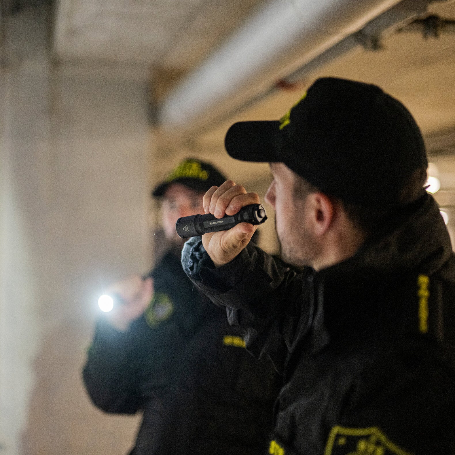 TAC7R Flashlight - Image 9