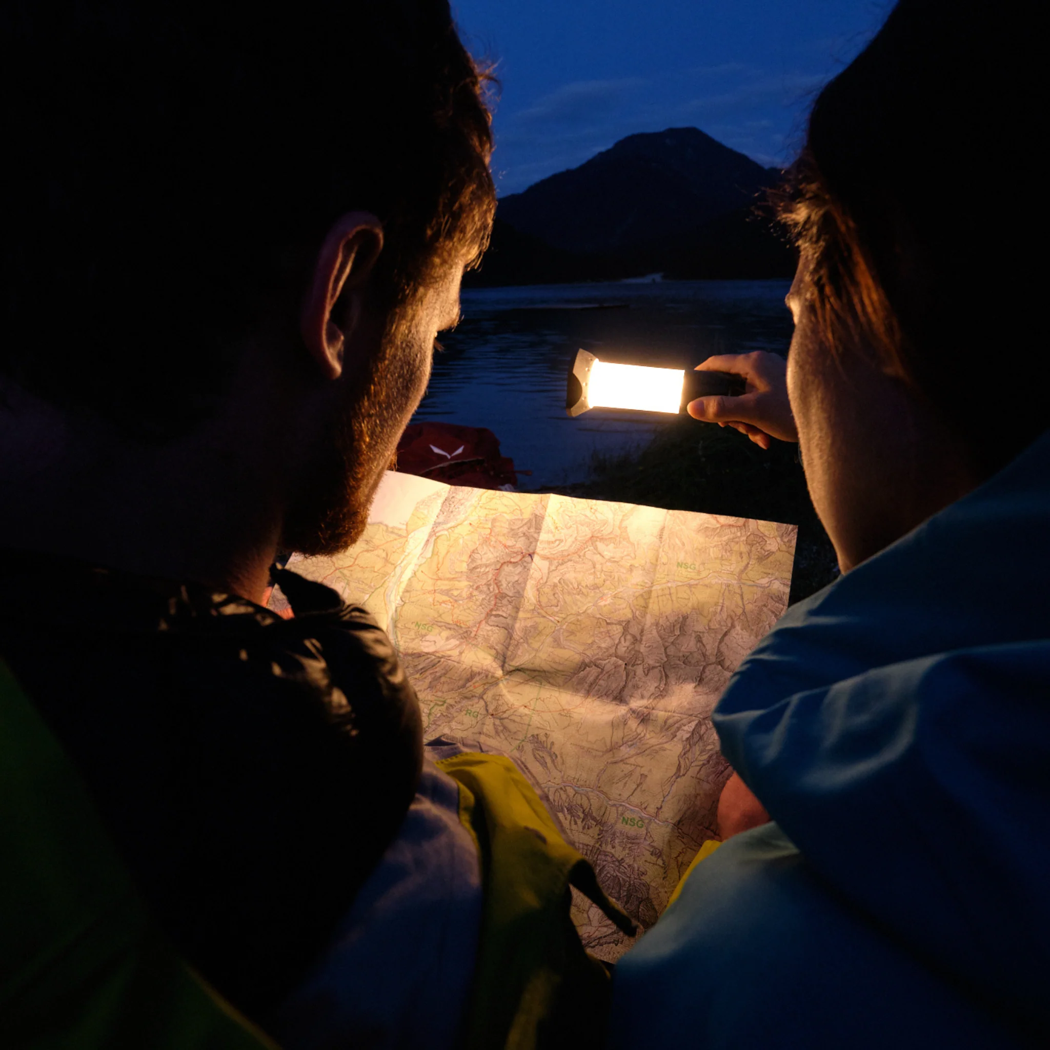 ML6 Warm Light Lantern - Image 5