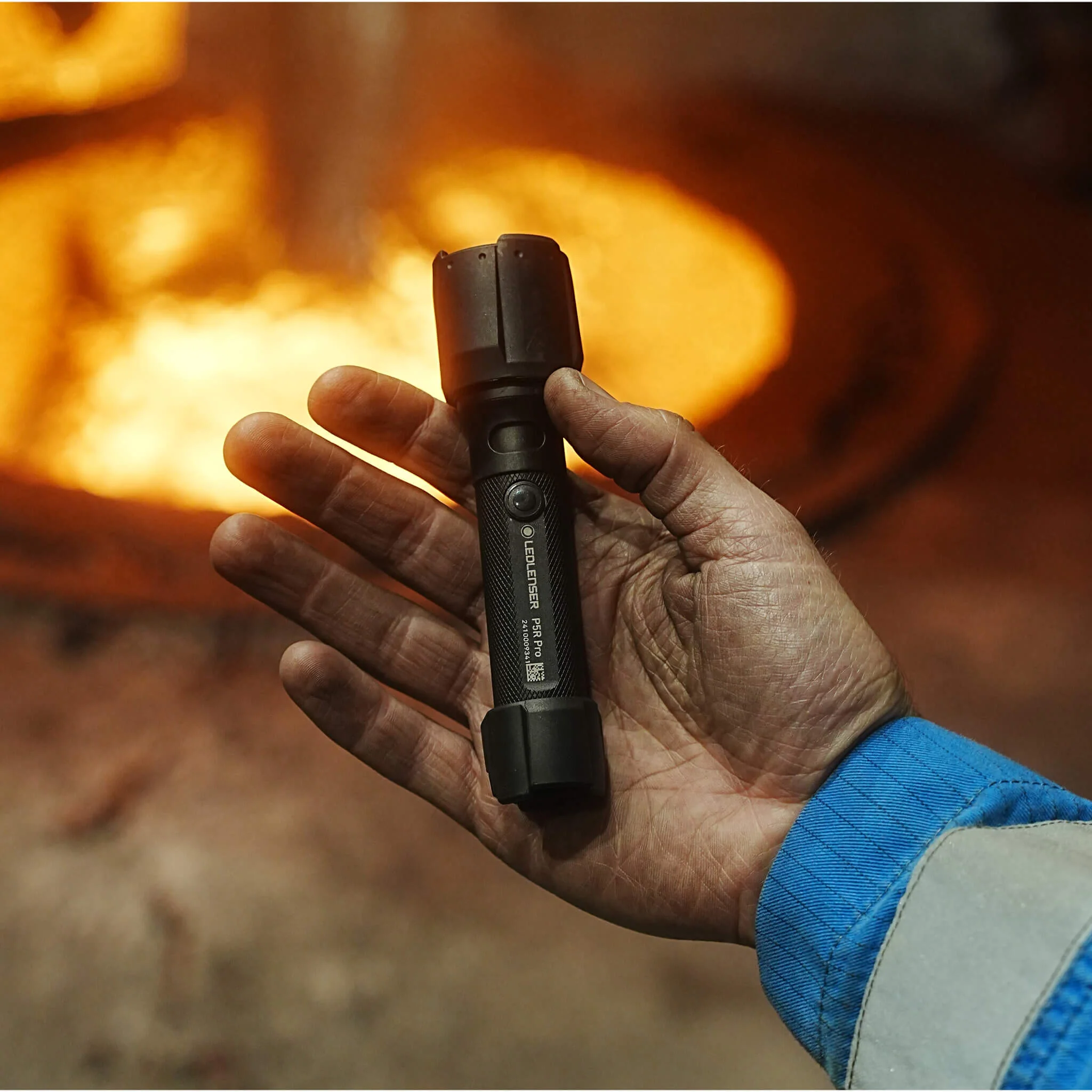 P5R Pro Flashlight - Image 7